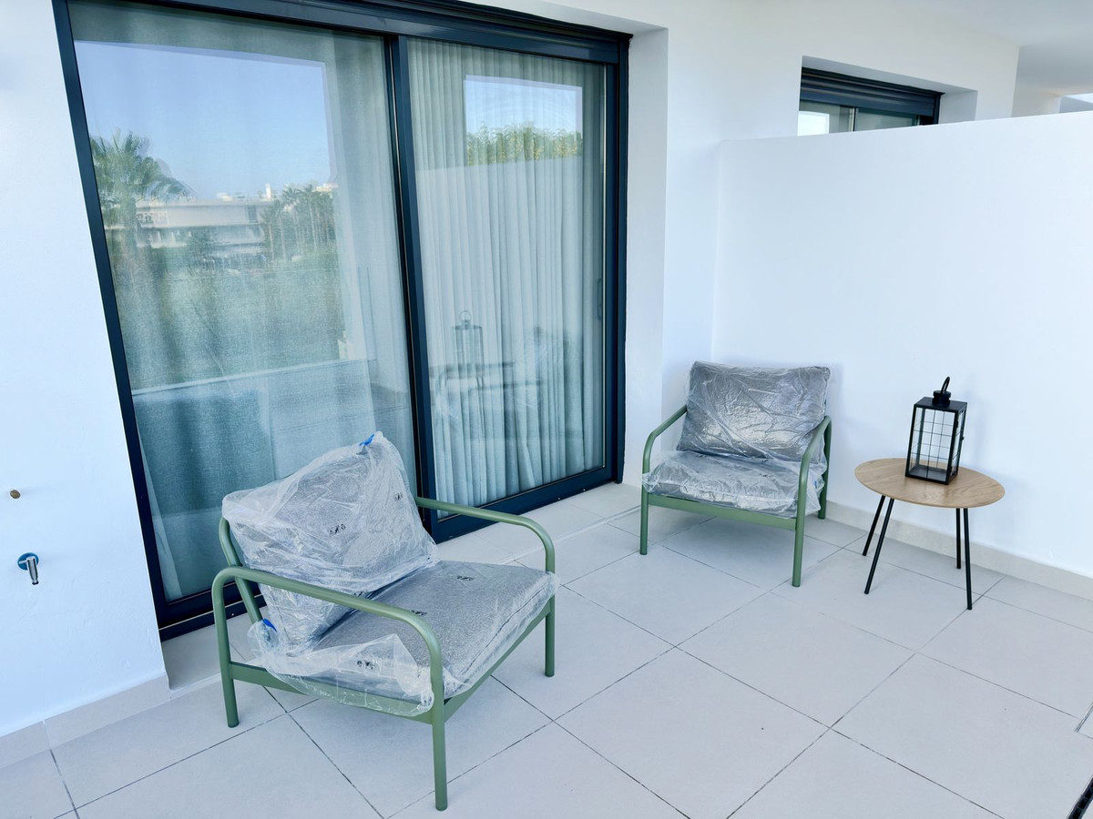 Appartement te koop in Estepona | 2 slaapkamers H5513413