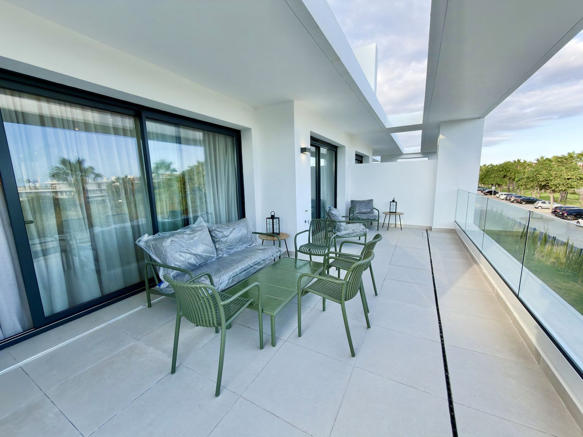 Appartement te koop in Estepona | 2 slaapkamers H5513413