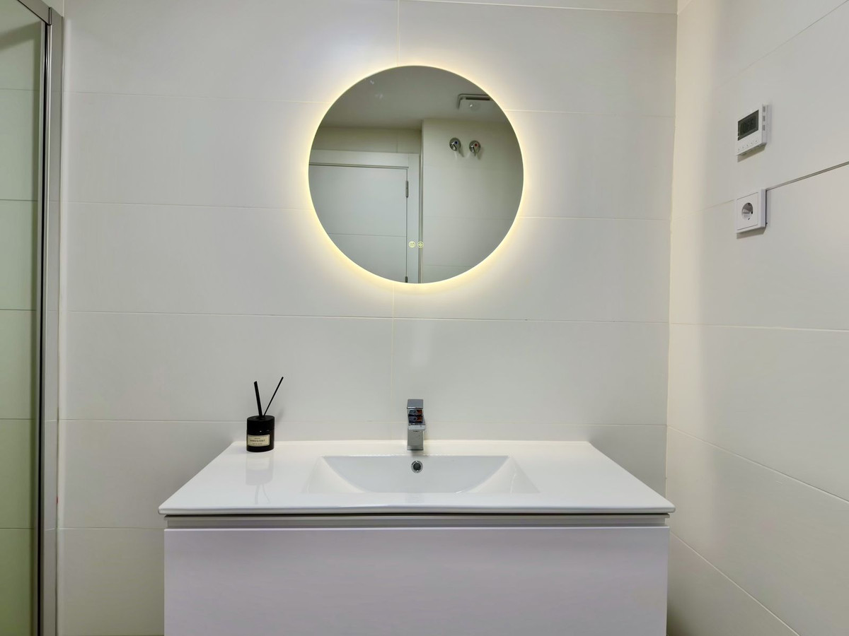 Appartement te koop in Estepona | 2 slaapkamers H5513413