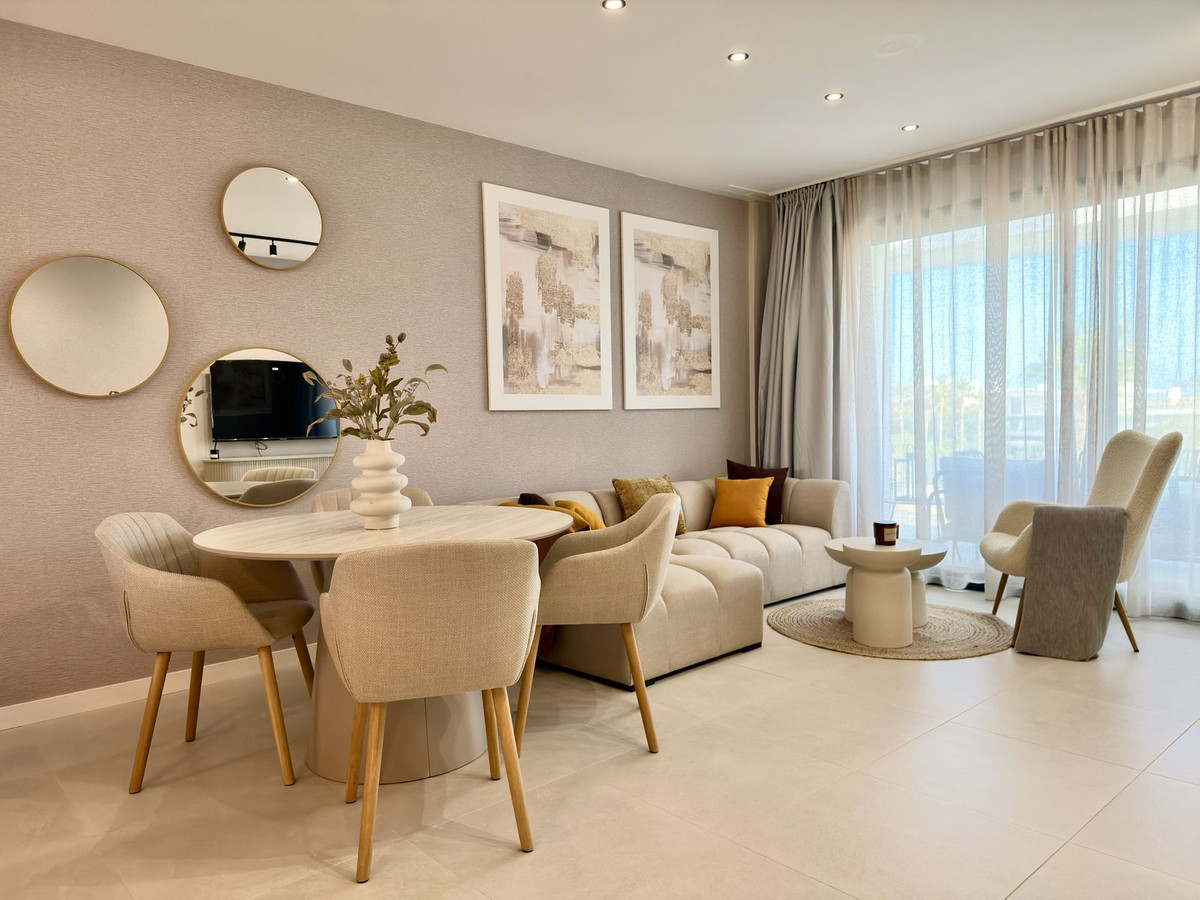 Appartement te koop in Estepona | 2 slaapkamers H5513413