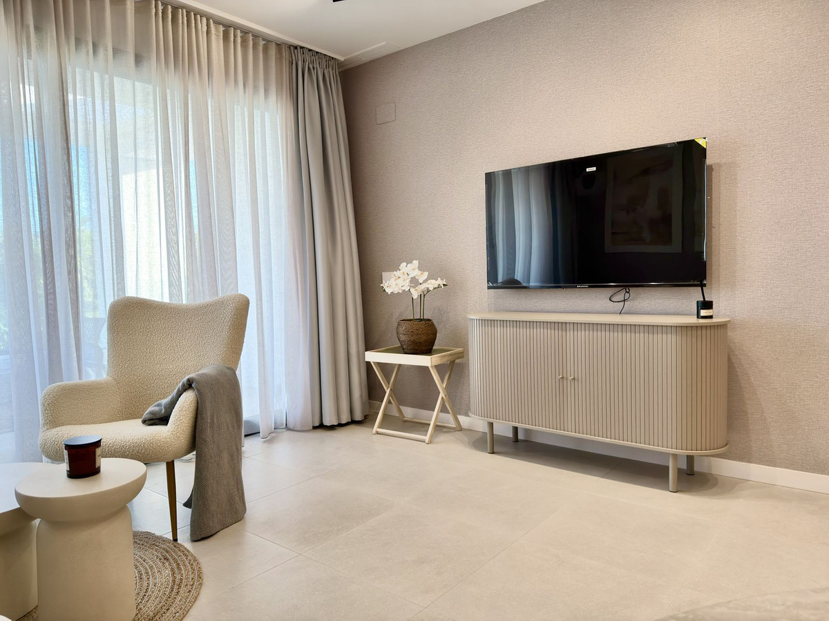 Appartement te koop in Estepona | 2 slaapkamers H5513413