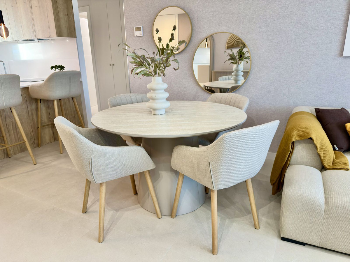 Appartement te koop in Estepona | 2 slaapkamers H5513413