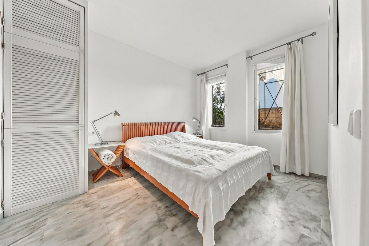 Appartement te koop in Estepona | 3 slaapkamers H5513428