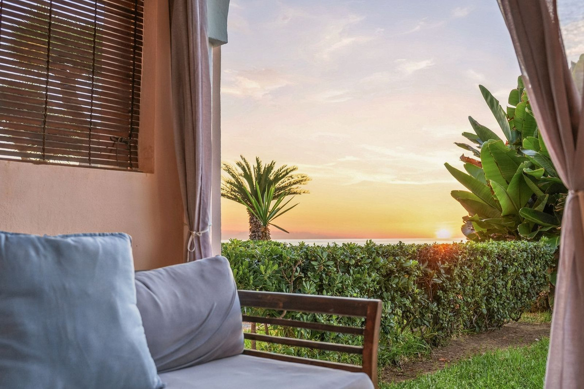 Appartement te koop in Estepona | 3 slaapkamers H5513428