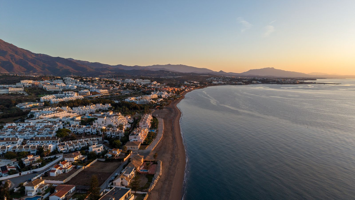 Appartement te koop in Estepona | 3 slaapkamers H5513428