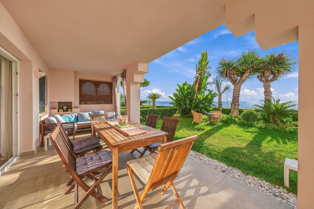 Appartement te koop in Estepona | 3 slaapkamers H5513428