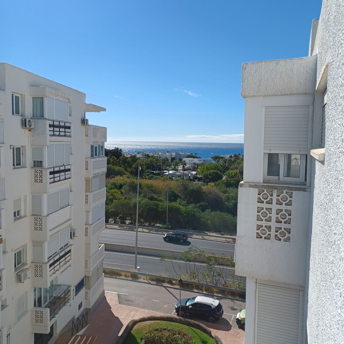 Penthouse te koop in Estepona | 2 slaapkamers H5513455
