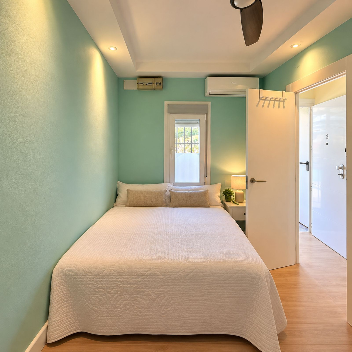 Penthouse te koop in Estepona | 2 slaapkamers H5516152