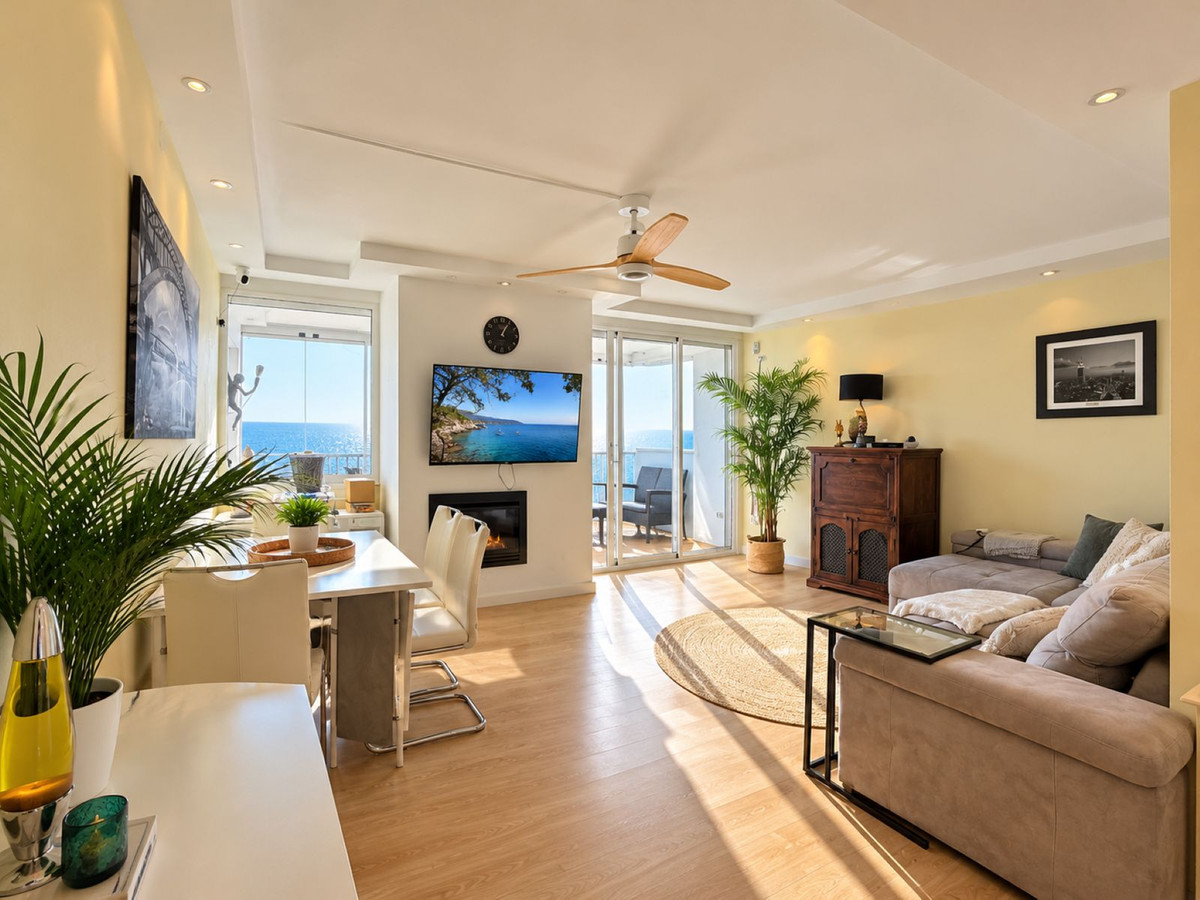 Penthouse te koop in Estepona | 2 slaapkamers H5516152