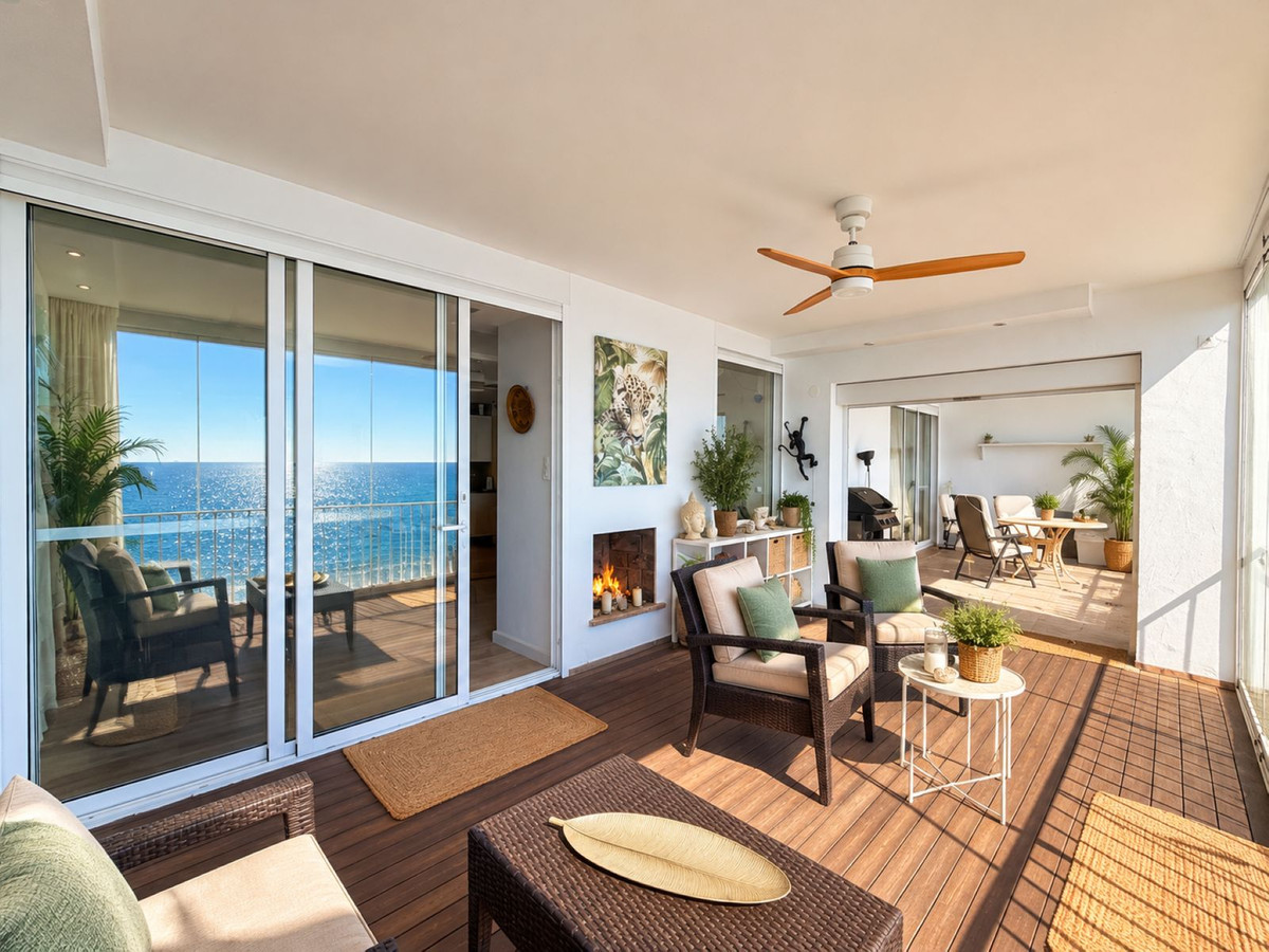 Penthouse te koop in Estepona | 2 slaapkamers H5516152