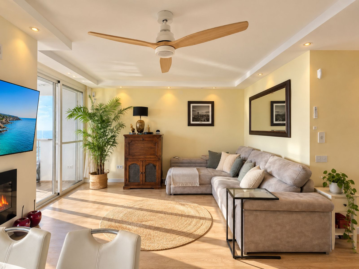 Penthouse te koop in Estepona | 2 slaapkamers H5516152