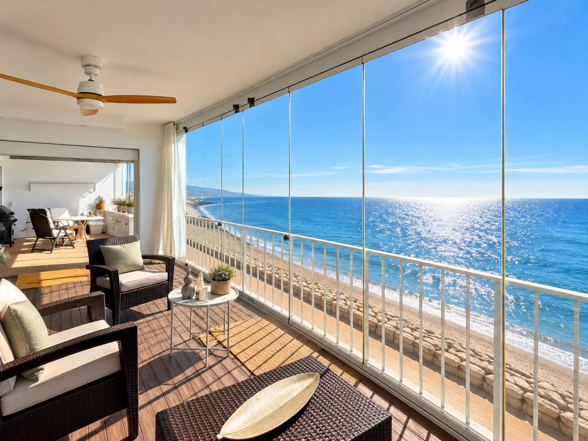 Penthouse te koop in Estepona | 2 slaapkamers H5516152
