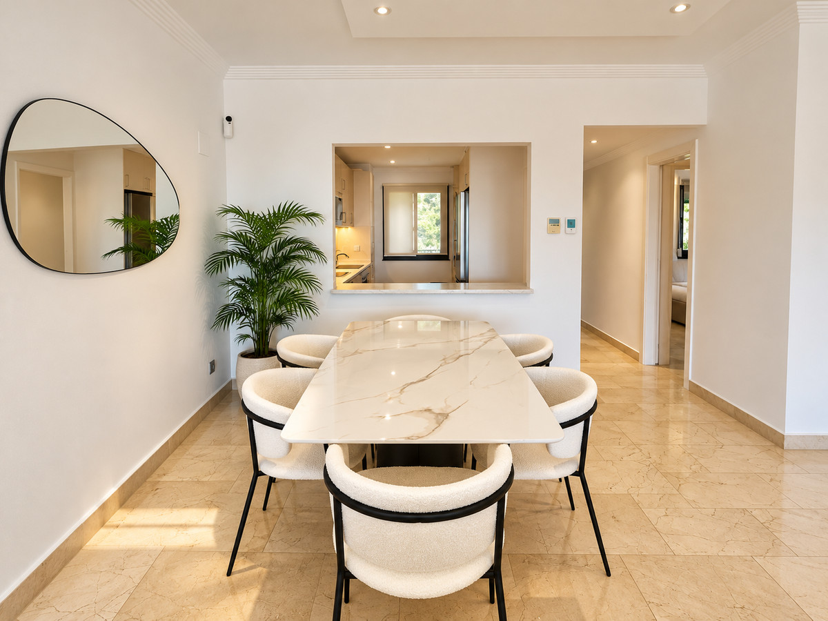 Appartement te koop in Estepona | 2 slaapkamers H5516323