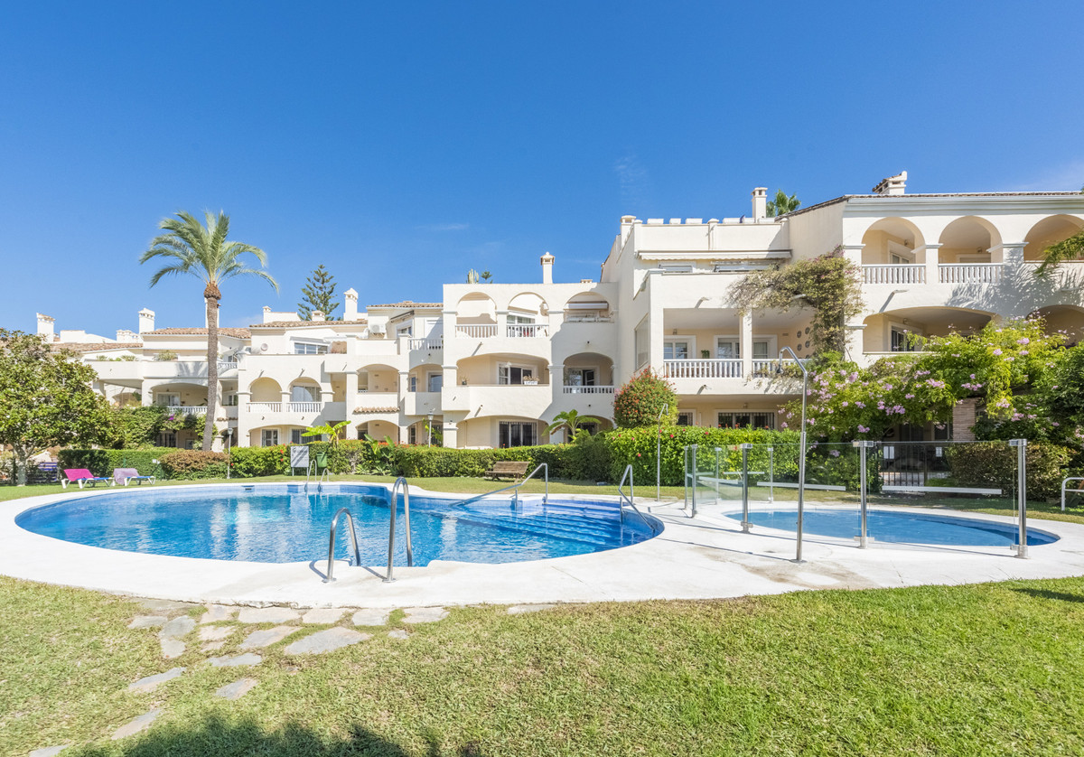 Appartement te koop in Estepona | 2 slaapkamers H5516470