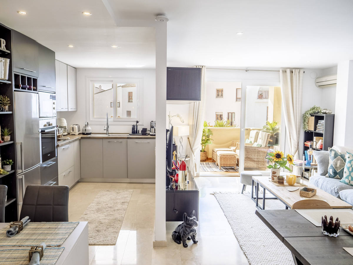 Appartement te koop in Estepona | 2 slaapkamers H5516470
