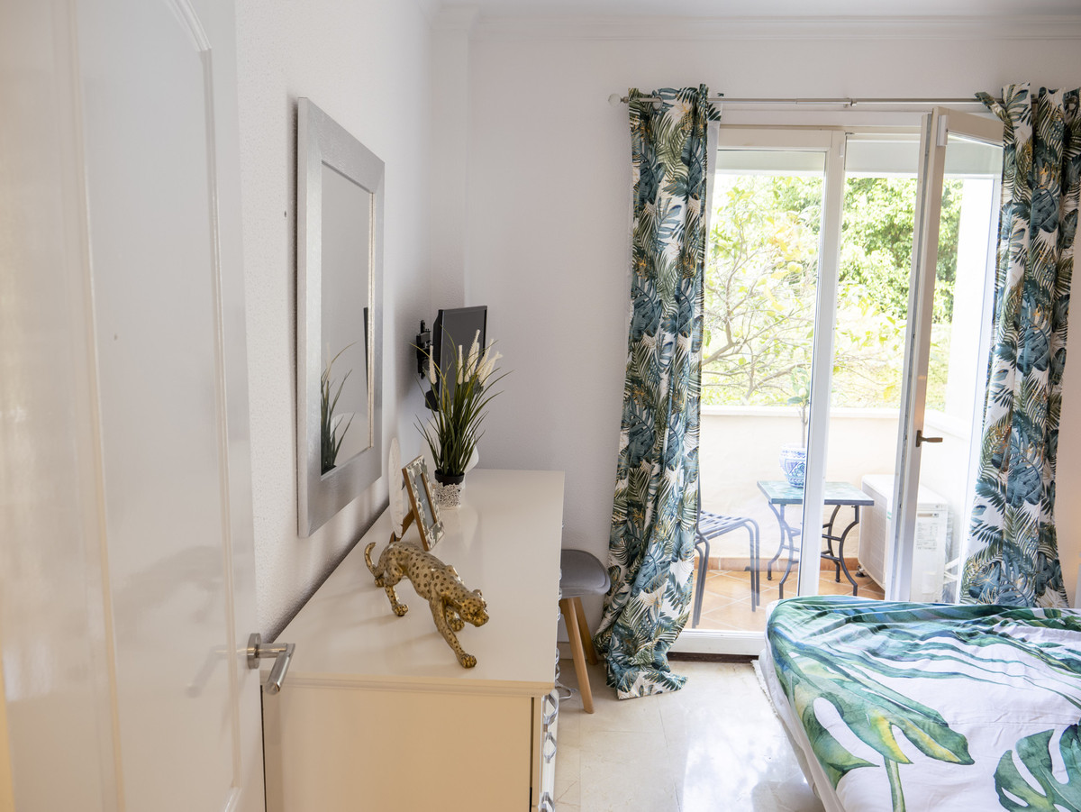 Appartement te koop in Estepona | 2 slaapkamers H5516470