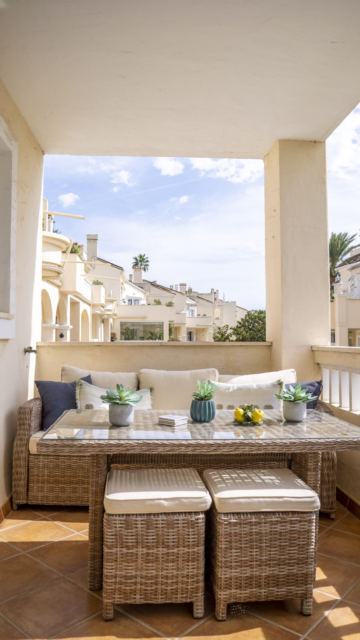 Appartement te koop in Estepona | 2 slaapkamers H5516470
