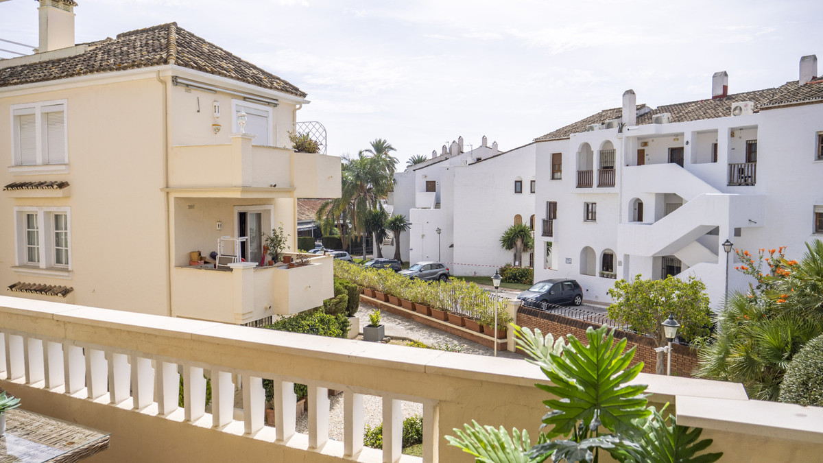Appartement te koop in Estepona | 2 slaapkamers H5516470