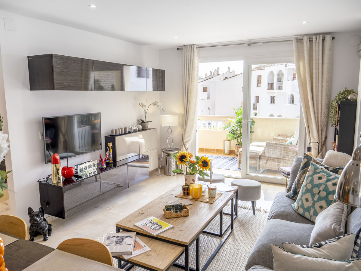 Appartement te koop in Estepona | 2 slaapkamers H5516470