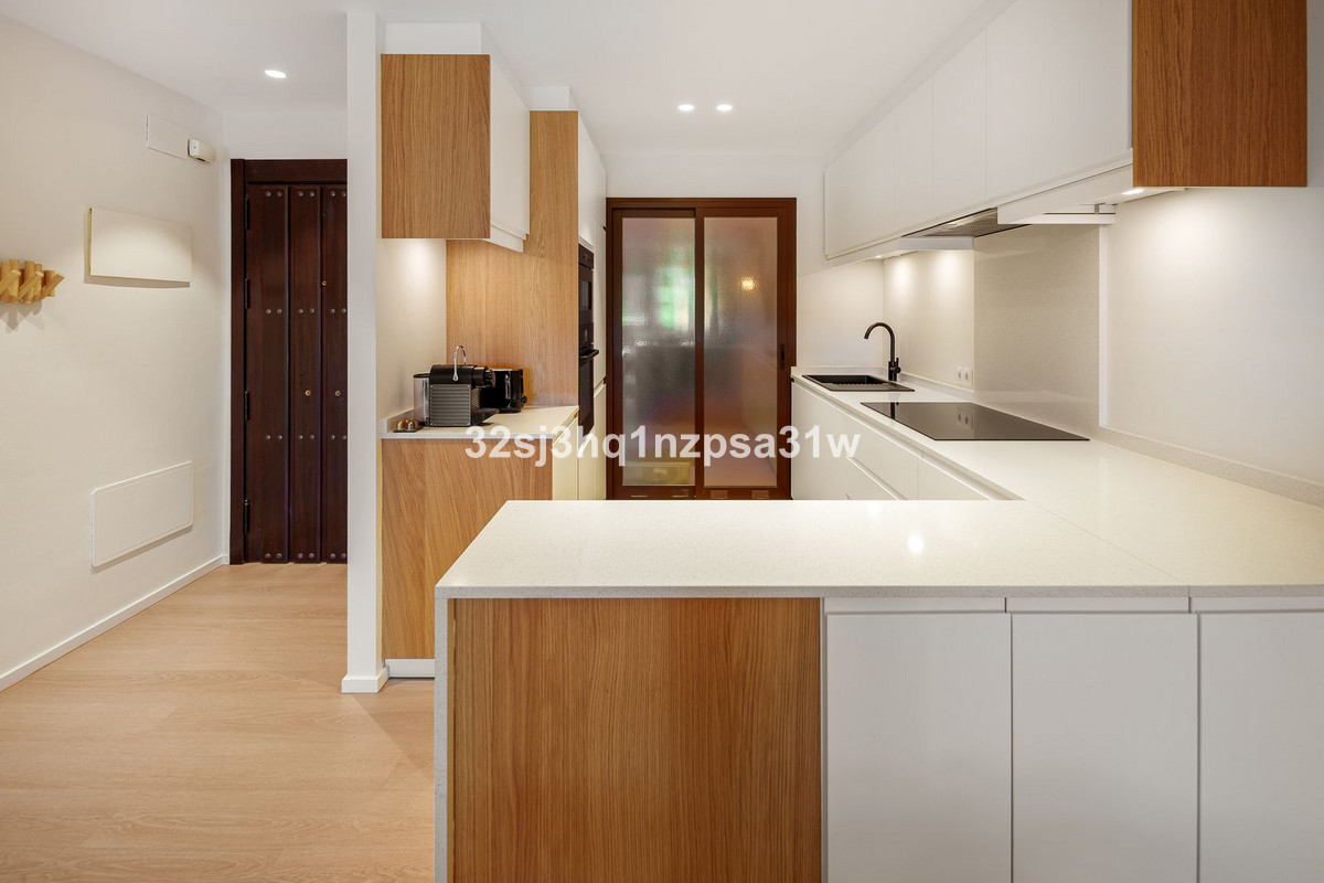 Appartement te koop in Estepona | 2 slaapkamers H5516716