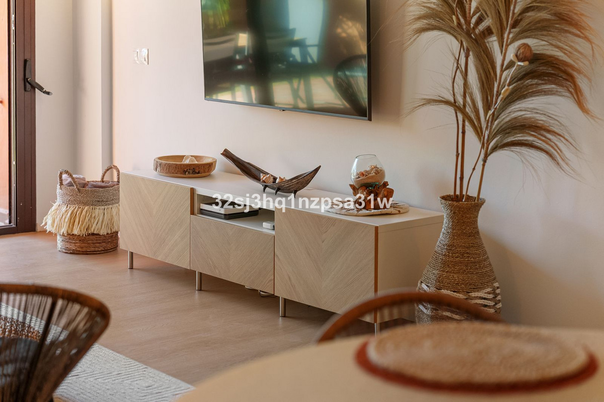 Appartement te koop in Estepona | 2 slaapkamers H5516716