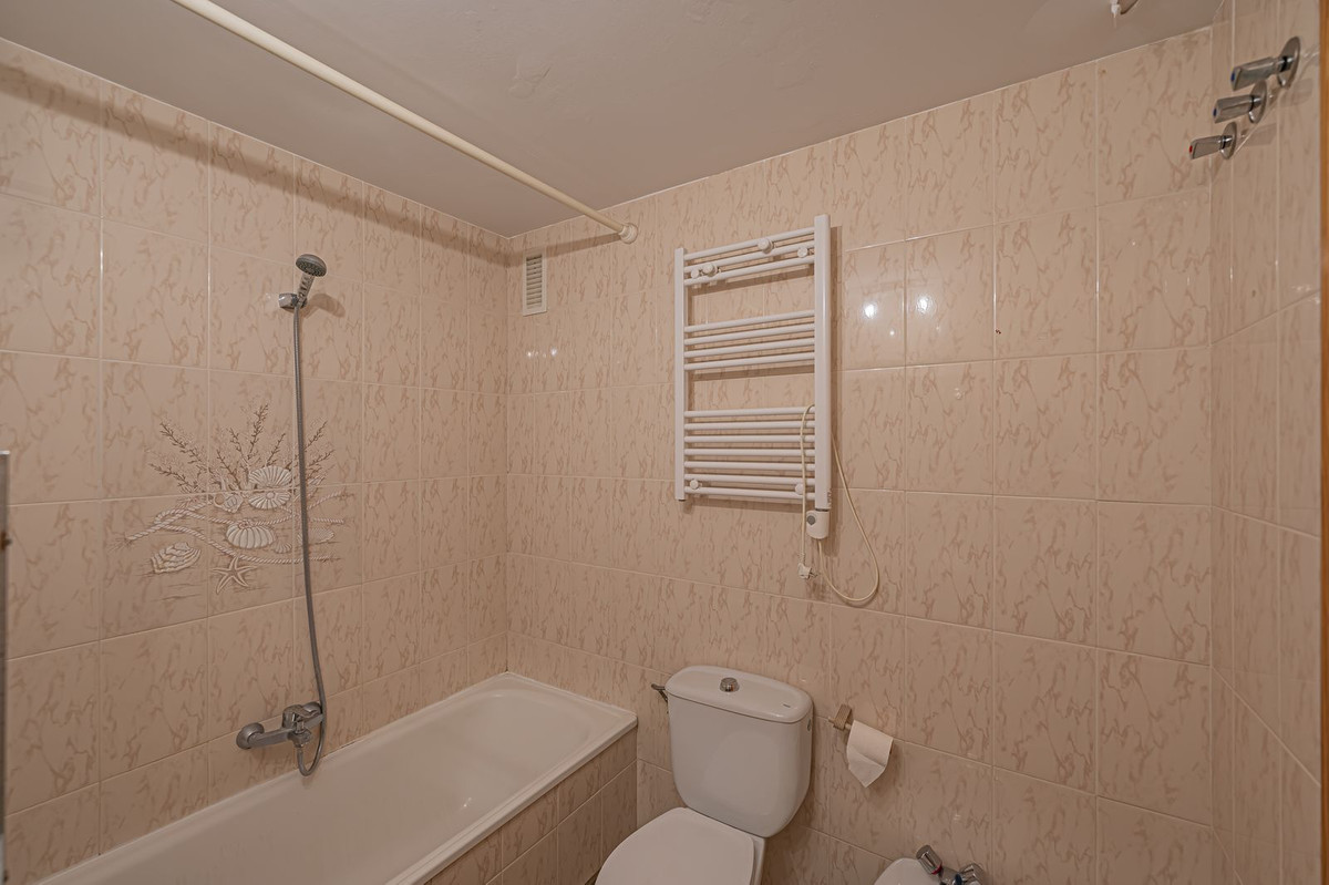 Appartement te koop in Estepona | 2 slaapkamers H5516995