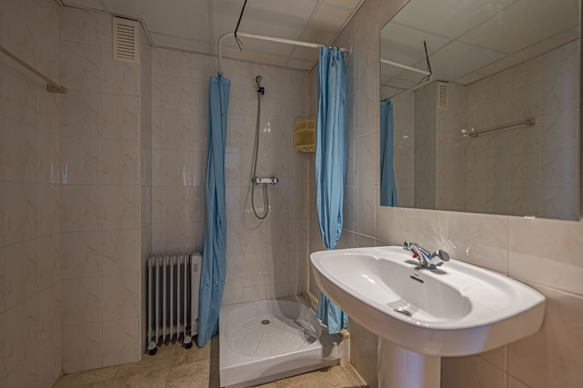 Appartement te koop in Estepona | 2 slaapkamers H5516995