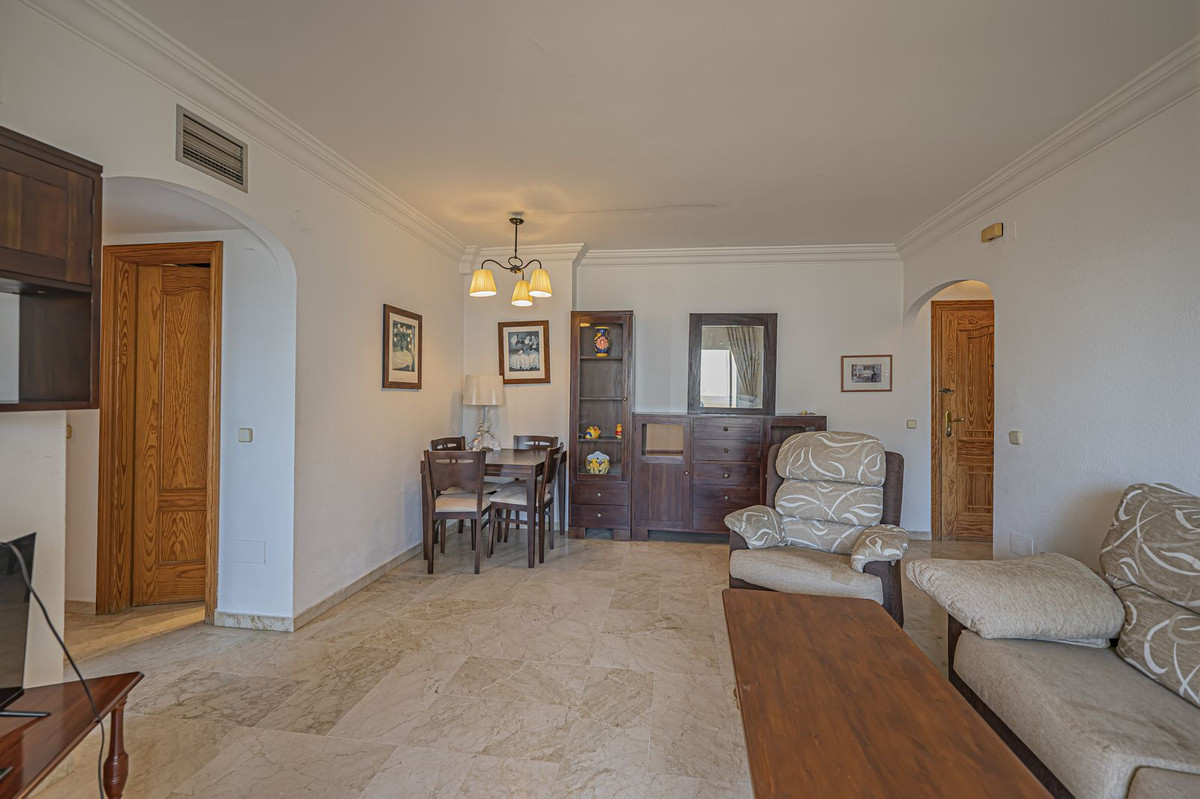 Appartement te koop in Estepona | 2 slaapkamers H5516995