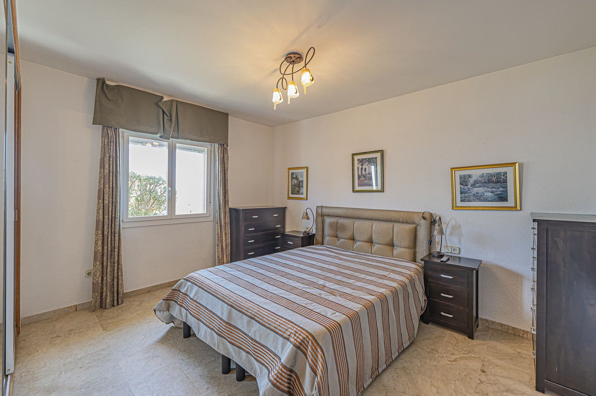 Appartement te koop in Estepona | 2 slaapkamers H5516995