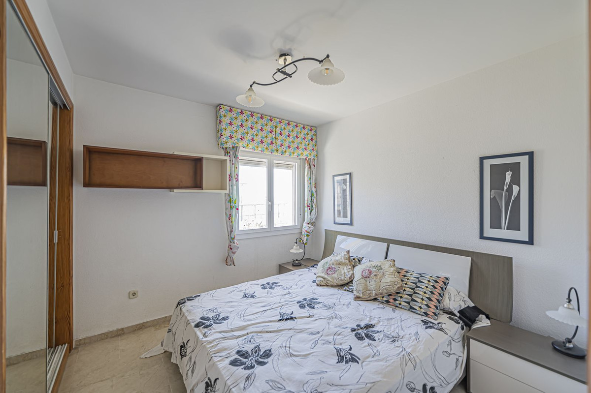 Appartement te koop in Estepona | 2 slaapkamers H5516995