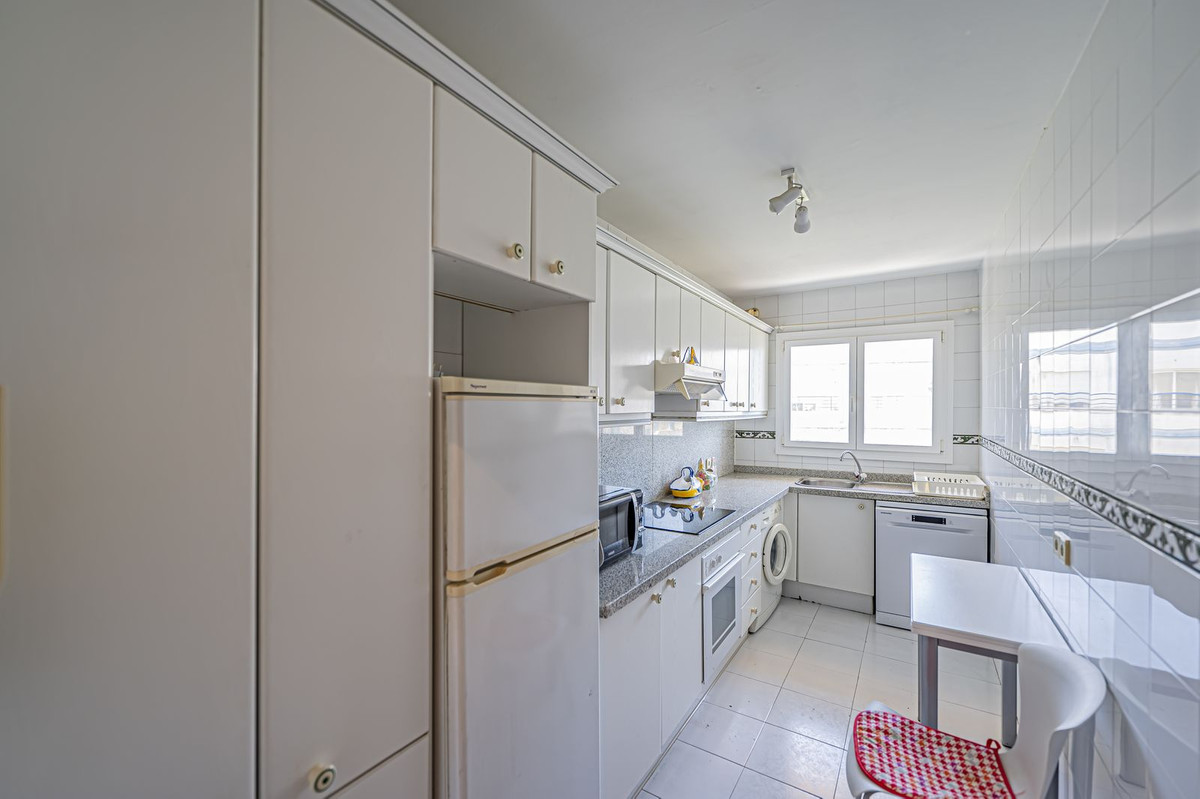 Appartement te koop in Estepona | 2 slaapkamers H5516995