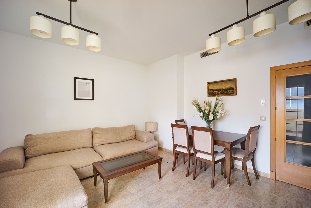 Appartement te koop in Estepona | 2 slaapkamers H5517019