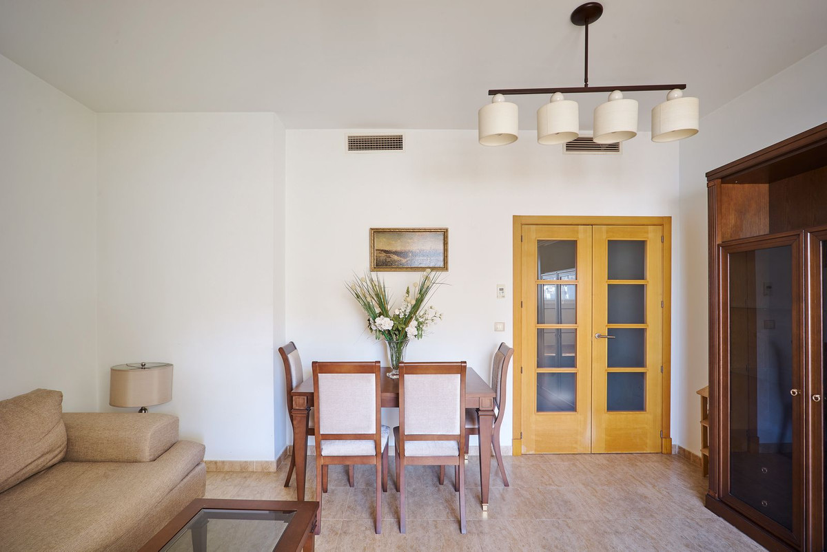 Appartement te koop in Estepona | 2 slaapkamers H5517019