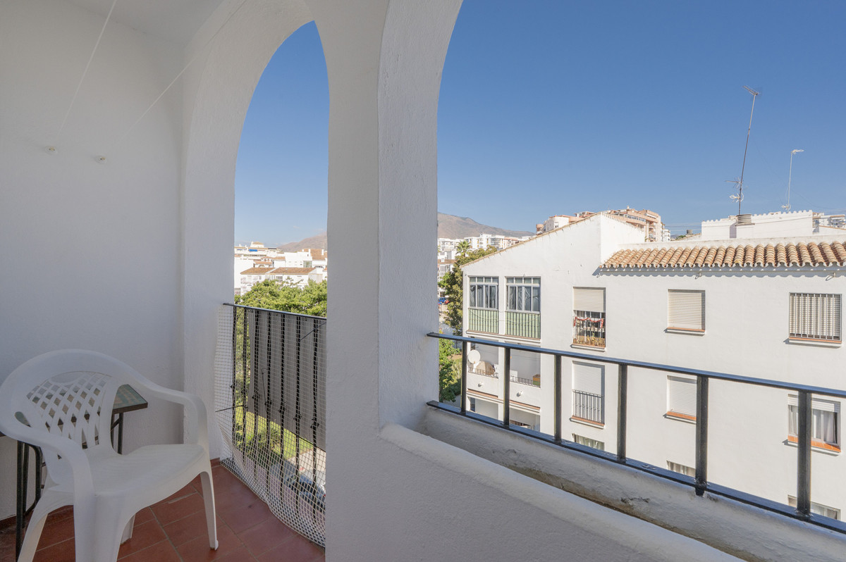 Appartement te koop in Estepona | 6 slaapkamers H5517253