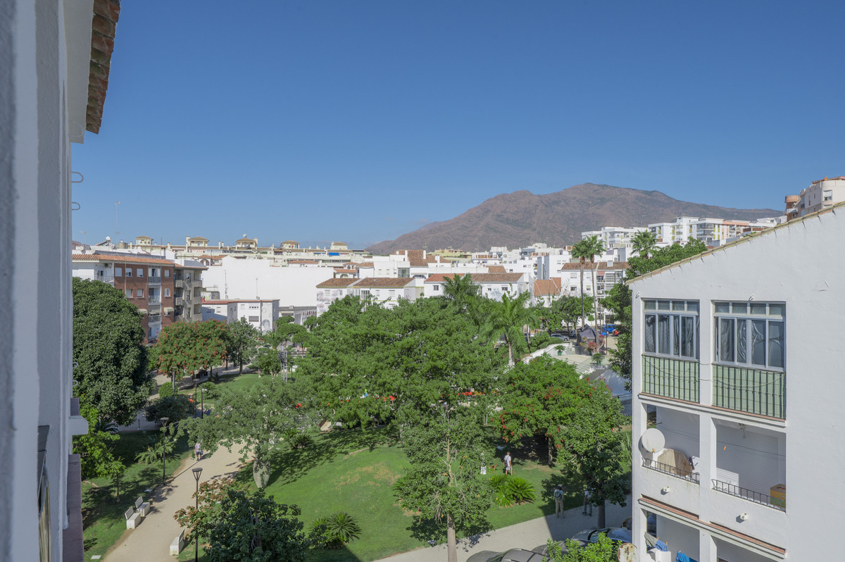 Appartement te koop in Estepona | 6 slaapkamers H5517253