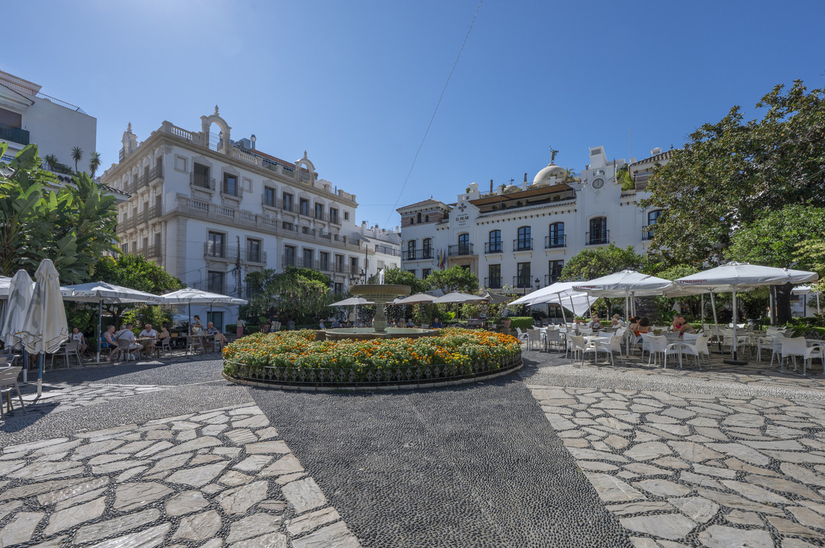 Appartement te koop in Estepona | 6 slaapkamers H5517253