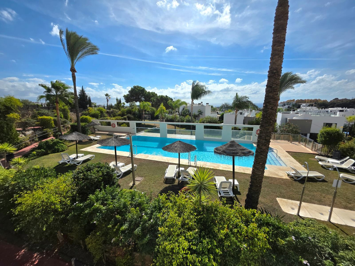 Appartement te koop in Estepona | 2 slaapkamers H5517379