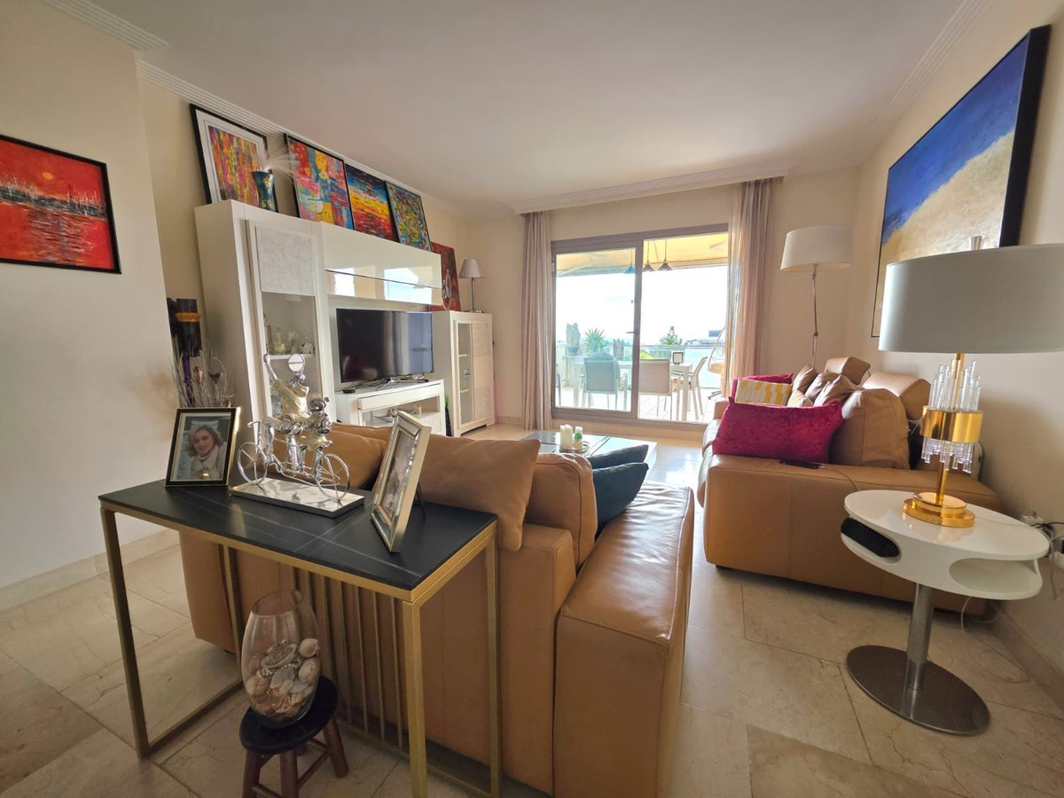 Appartement te koop in Estepona | 2 slaapkamers H5517379