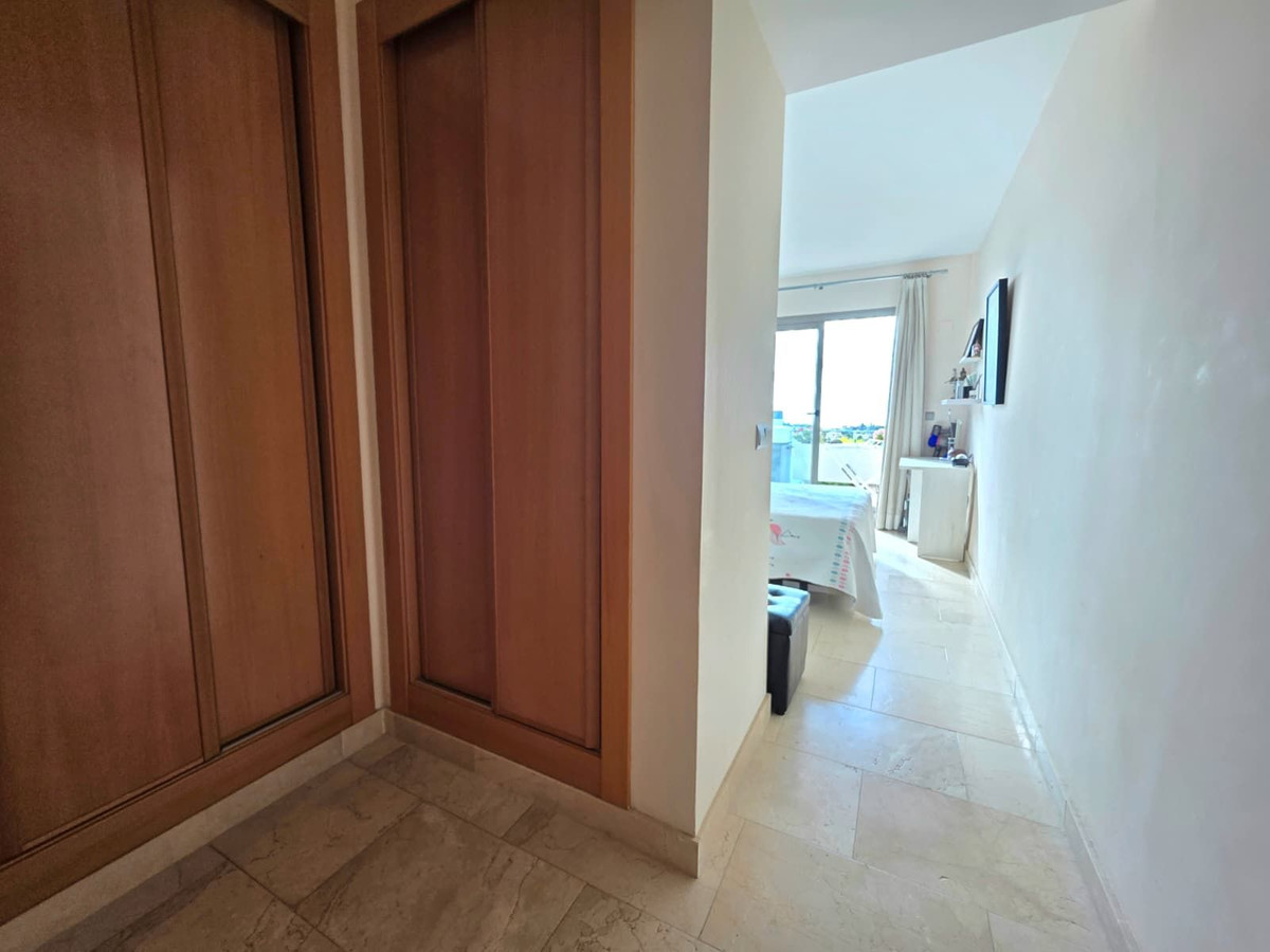 Appartement te koop in Estepona | 2 slaapkamers H5517379