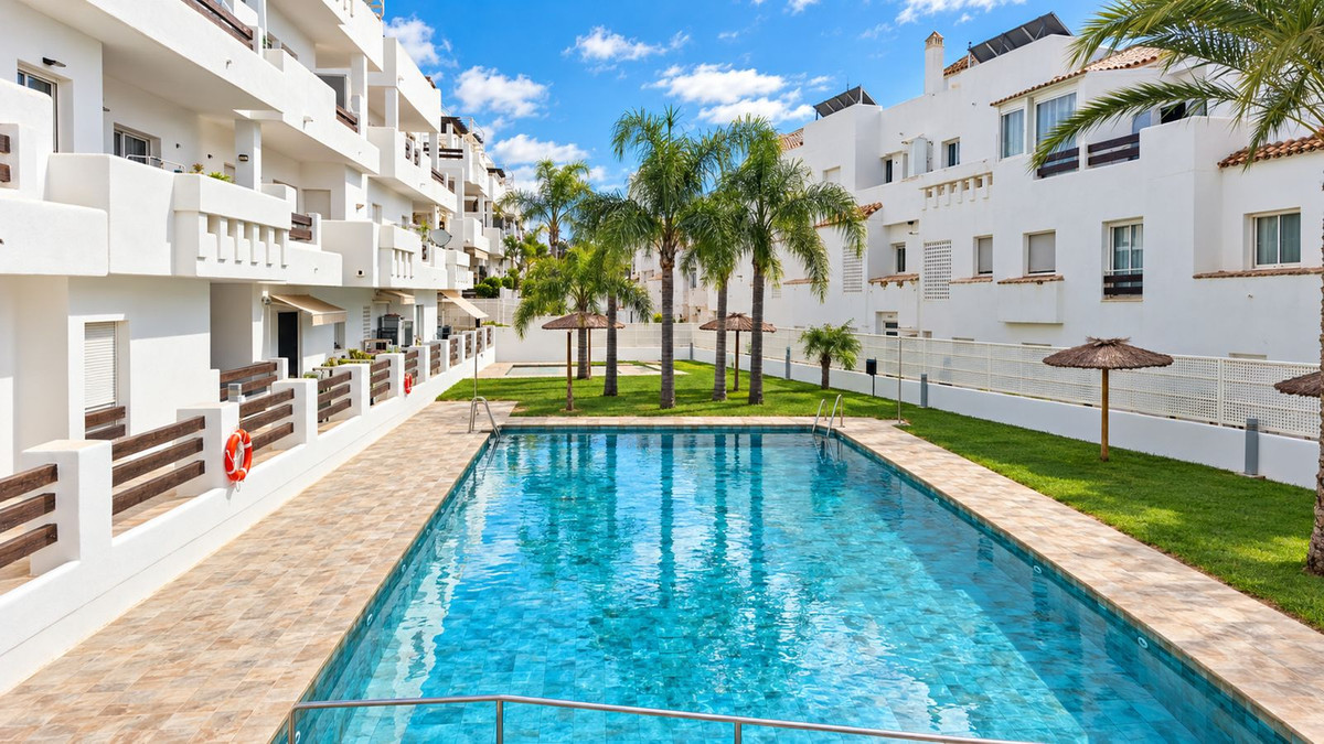 Appartement te koop in Estepona | 2 slaapkamers H5517397
