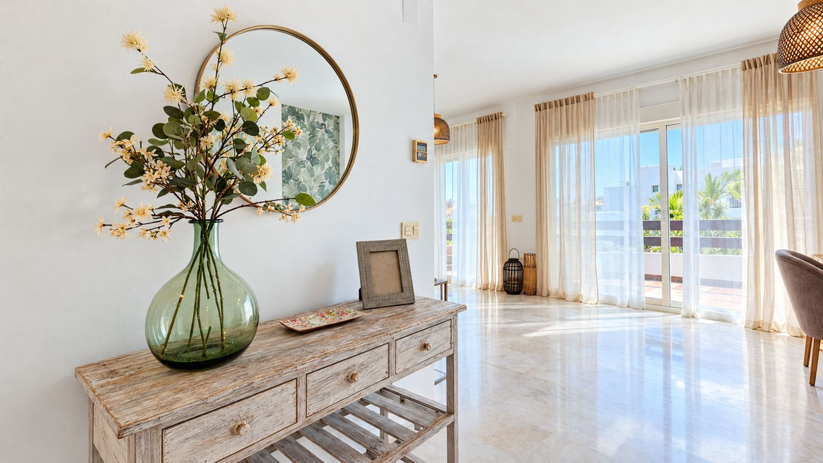 Appartement te koop in Estepona | 2 slaapkamers H5517397