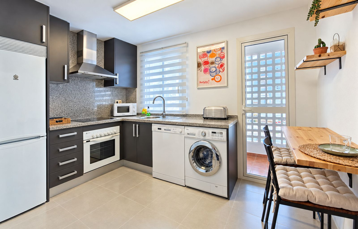 Appartement te koop in Estepona | 2 slaapkamers H5517397