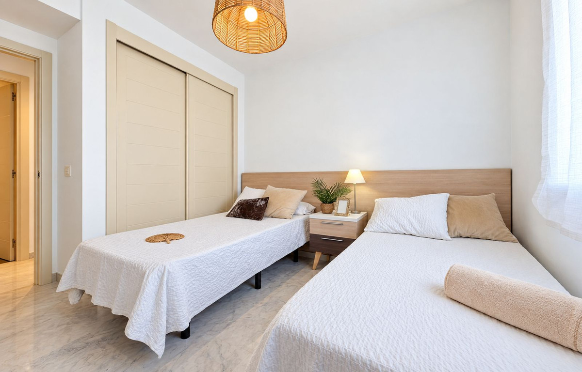 Appartement te koop in Estepona | 2 slaapkamers H5517397