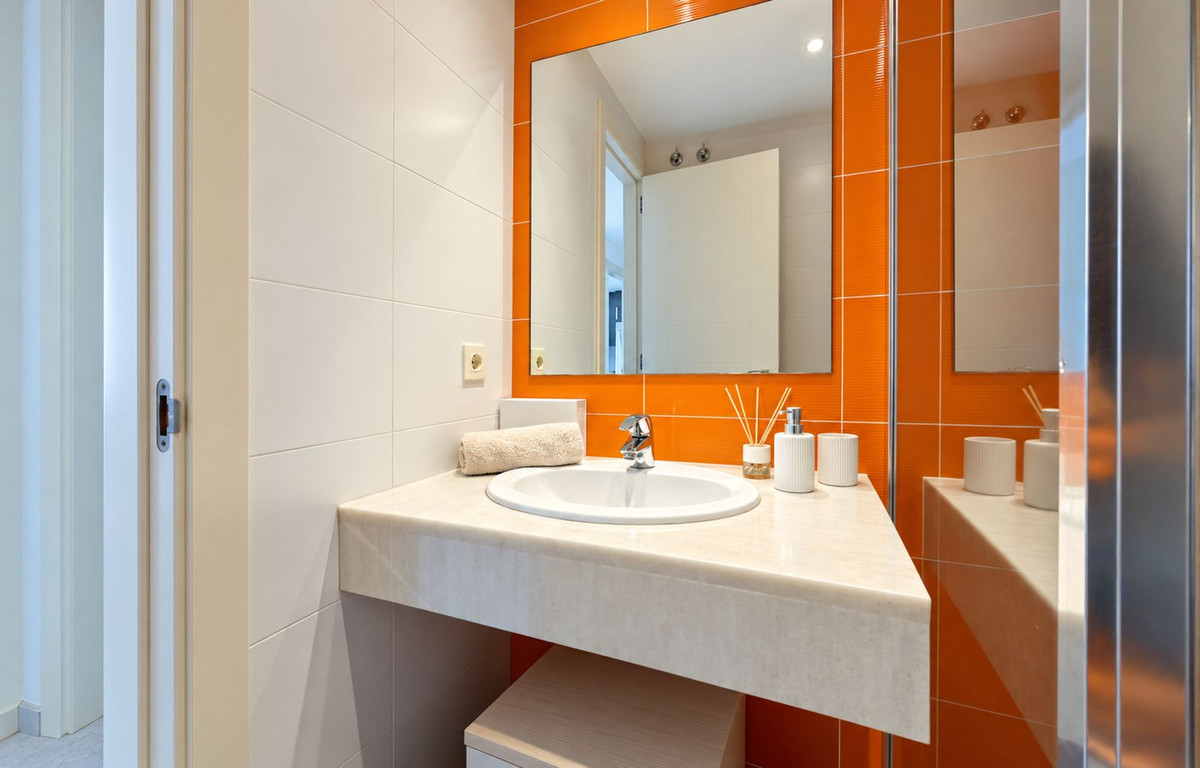 Appartement te koop in Estepona | 2 slaapkamers H5517397