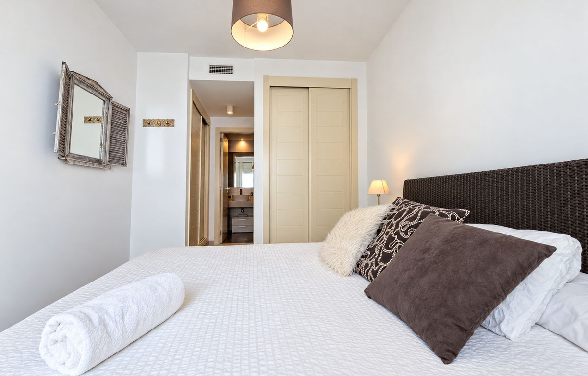 Appartement te koop in Estepona | 2 slaapkamers H5517397