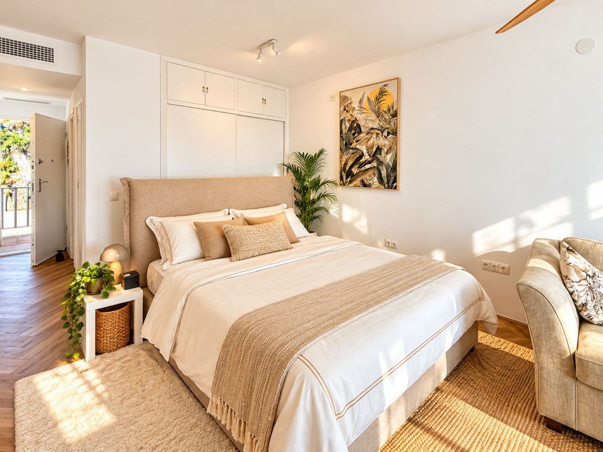 Penthouse te koop in Estepona | 1 slaapkamers H5517451