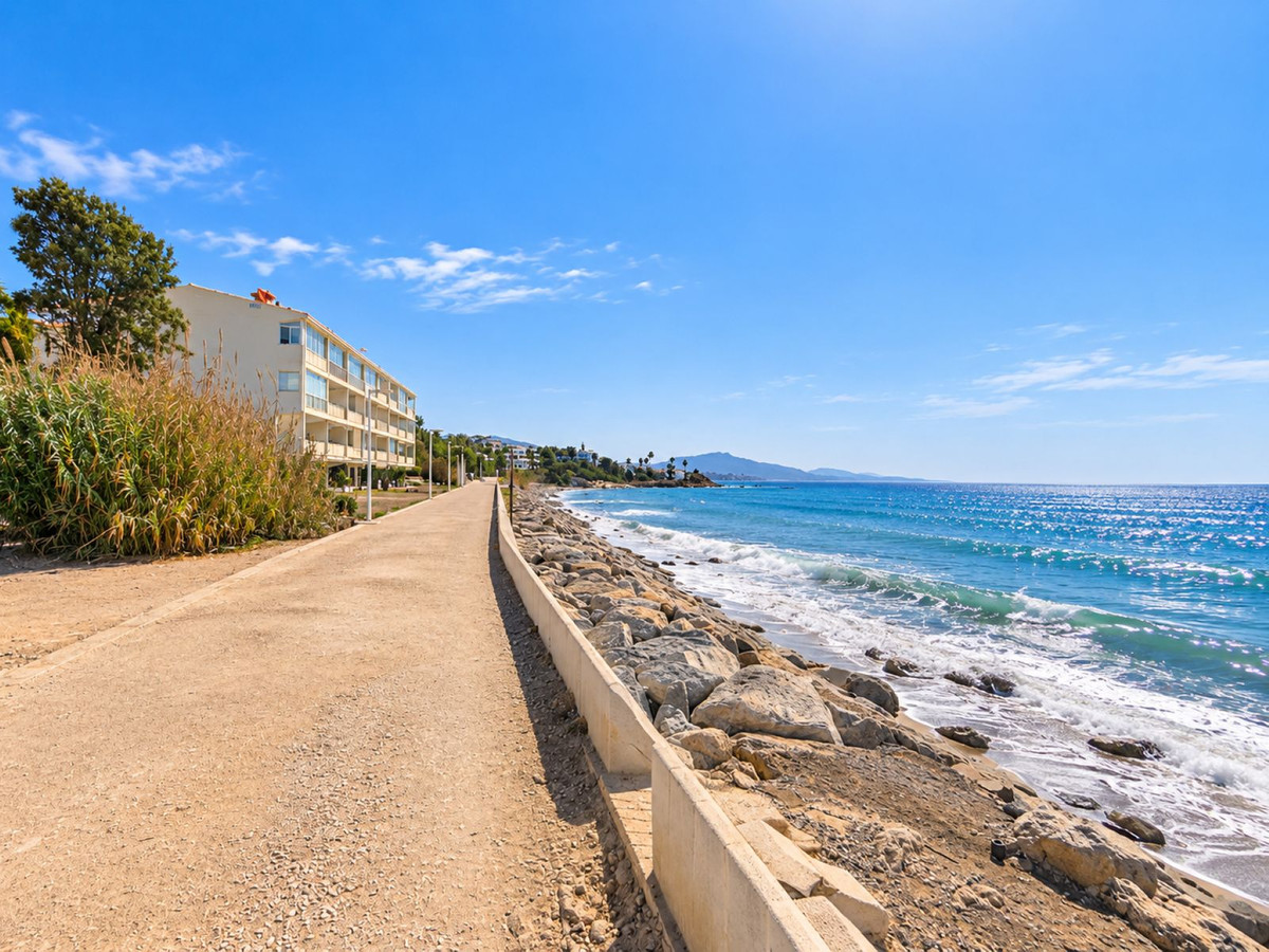 Penthouse te koop in Estepona | 1 slaapkamers H5517451