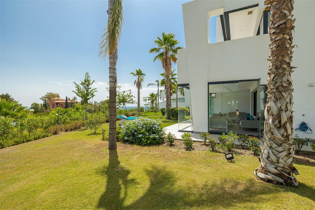 Appartement te koop in Estepona | 3 slaapkamers H5517682