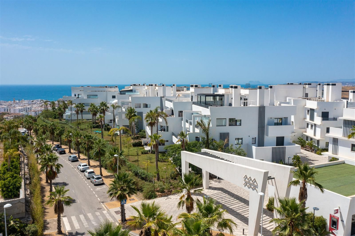 Appartement te koop in Estepona | 3 slaapkamers H5517682