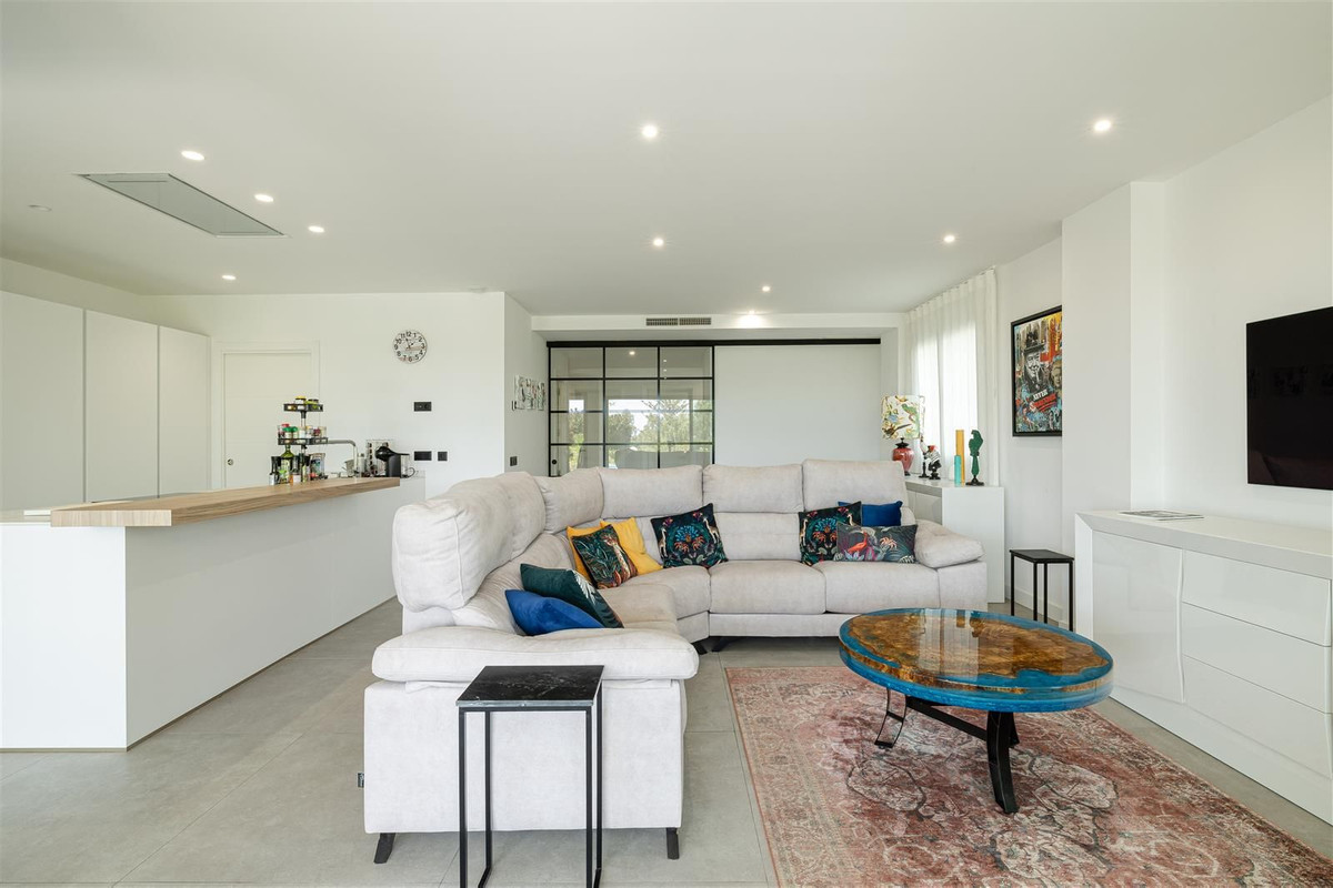 Appartement te koop in Estepona | 3 slaapkamers H5517682